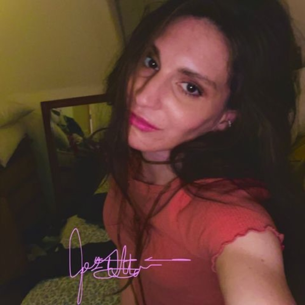 Meet your Posher, Jessica
